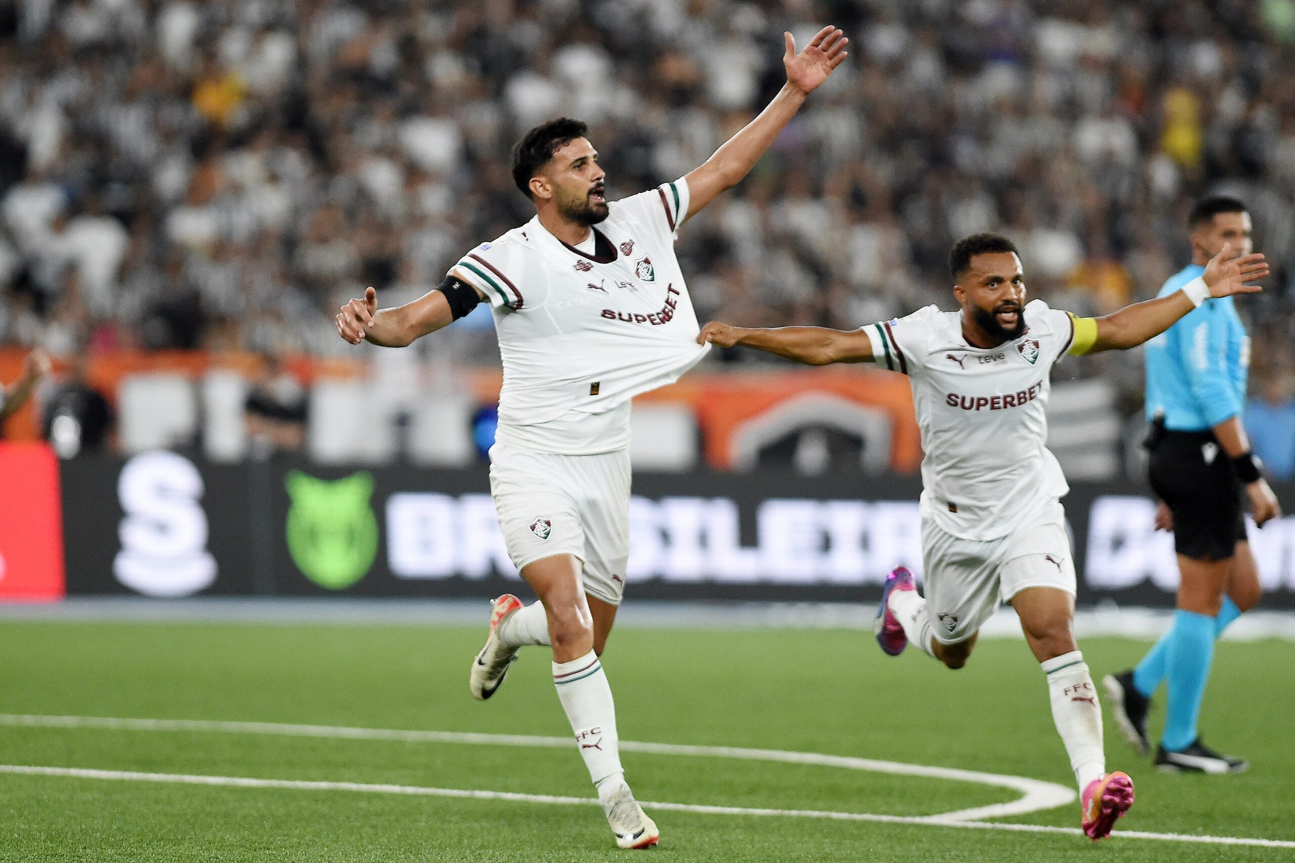 Análise: Fluminense supera limitações e se mostra mais competitivo mesmo com reservas contra o Botafogo