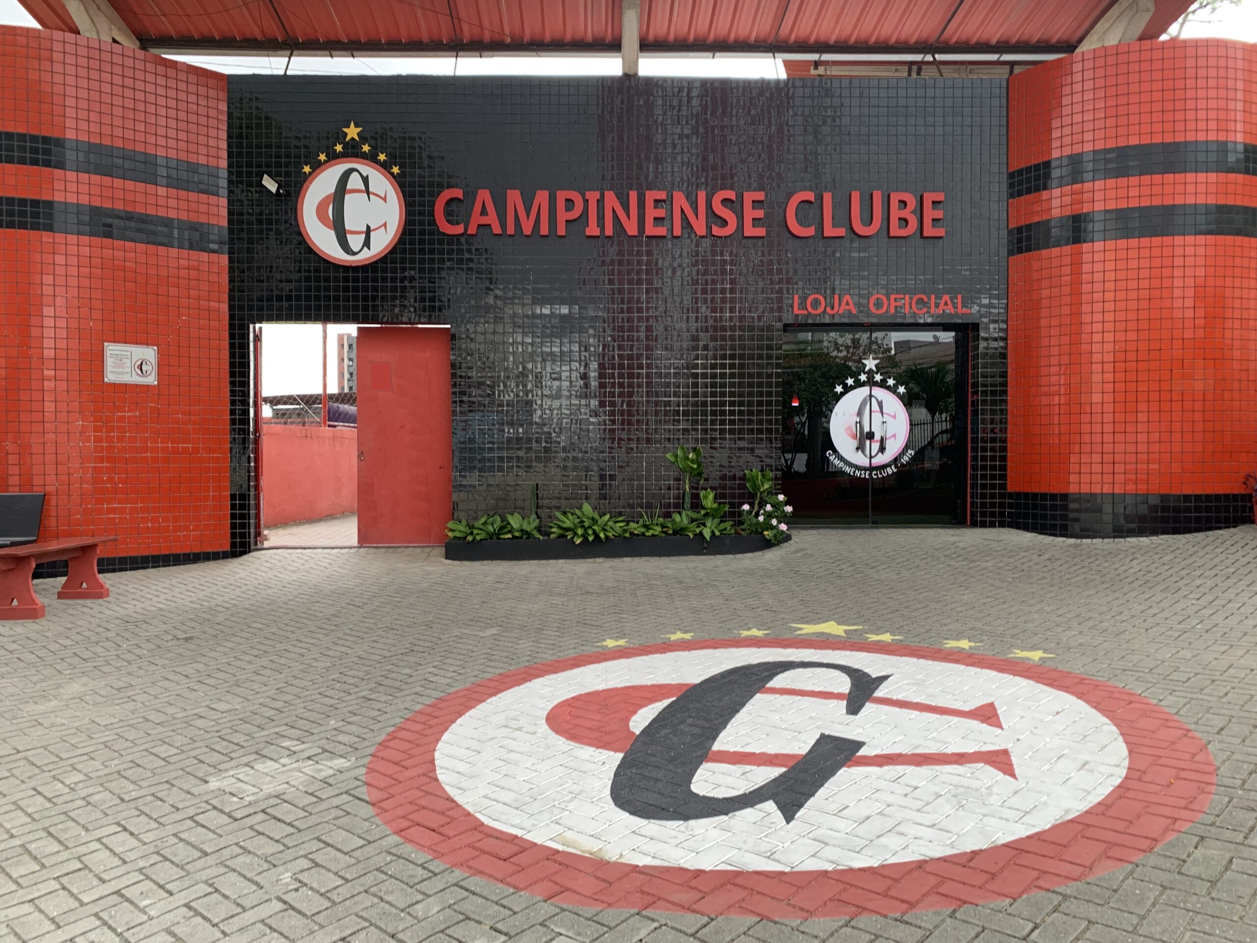 Campinense quita dívidas com funcionários e prioriza sanar pendências antes da Copa Paraíba
