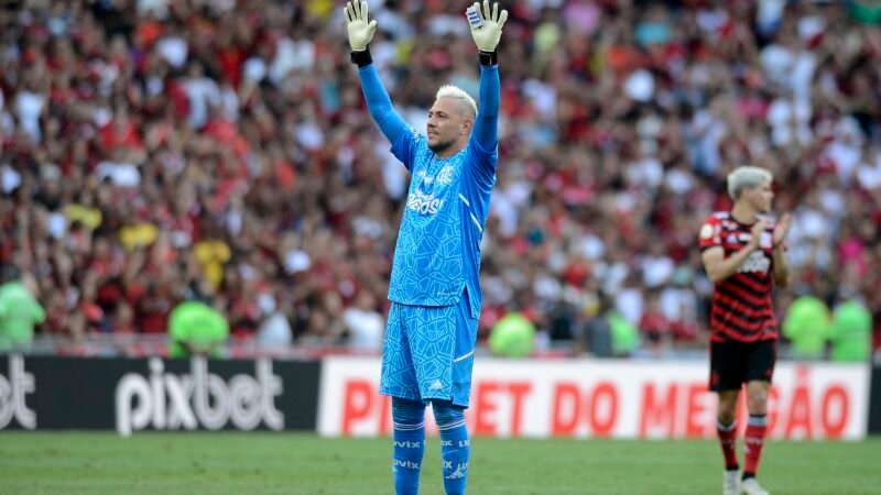 Saiba onde estão os jogadores do Flamengo que enfrentaram o Cruzeiro na Libertadores de 2018