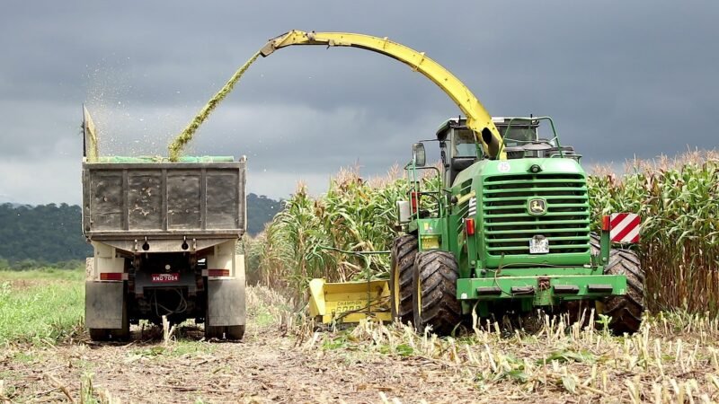 Setor de fertilizantes pede R$ 2 bilhões ao governo para conter impacto da guerra no Irã
