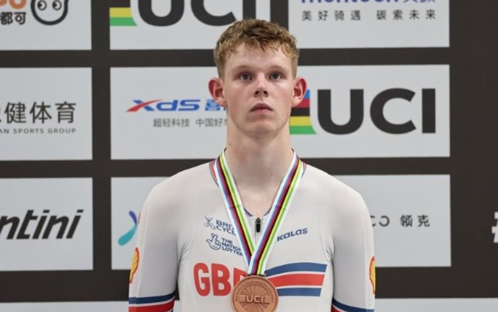 Ciclista britânico de 19 anos morre em acidente durante a Volta de Portugal