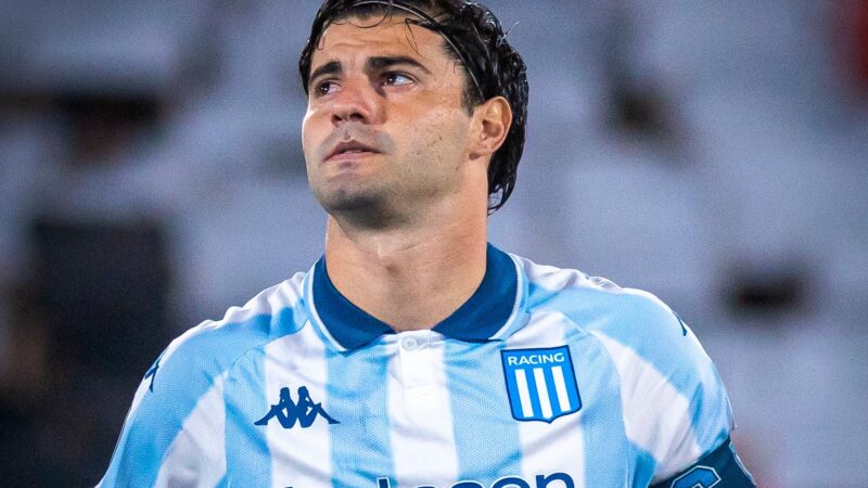 Vasco acerta a contratação de Santiago Sosa