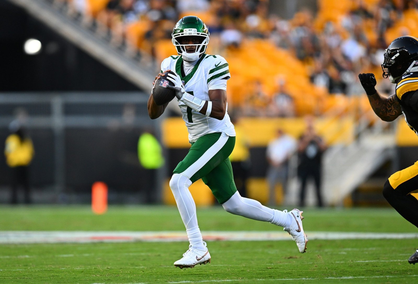 NFL: Quarterback tem atuação “perfeita” em vitória dos Jets na pré-temporada