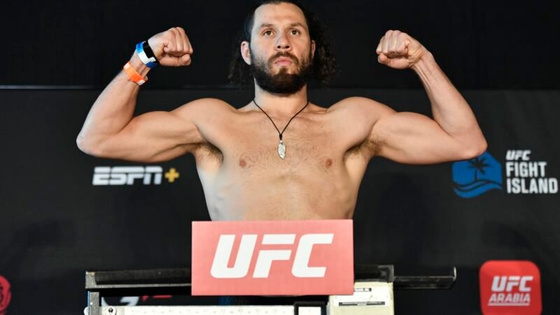 Ex-UFC Markus Maluko está detido a mais um mês pelo ICE e teve fiança negada