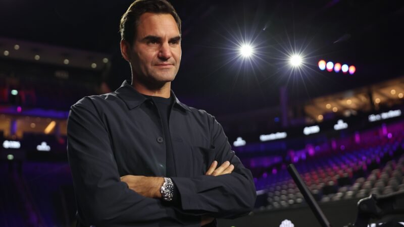Federer deixa lista de bilionários da Forbes; entenda
