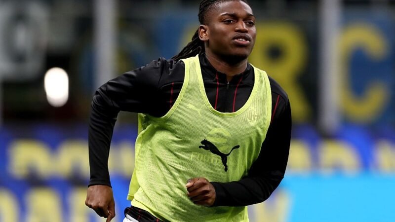 A caminho do Galatasaray, Rafael Leão revela saída do Milan: “Sinto que estou na história”