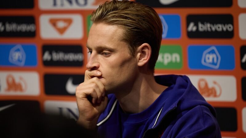 De Jong, do Barcelona, reclama de notícias falsas: “Estão prejudicando minha imagem”