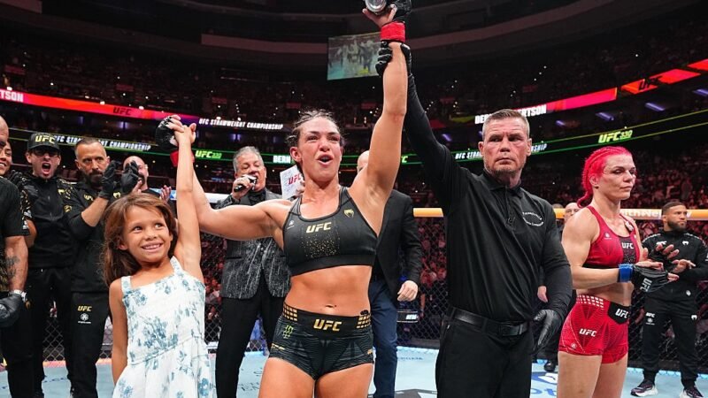 Mackenzie Dern comemora primeira defesa de título ao lado da filha