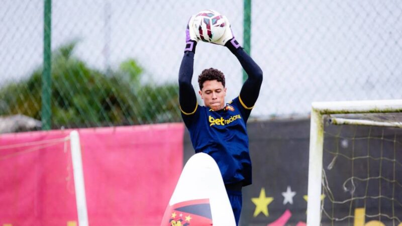 Sport anuncia contratação do goleiro Brenno, ex-Fortaleza e Grêmio