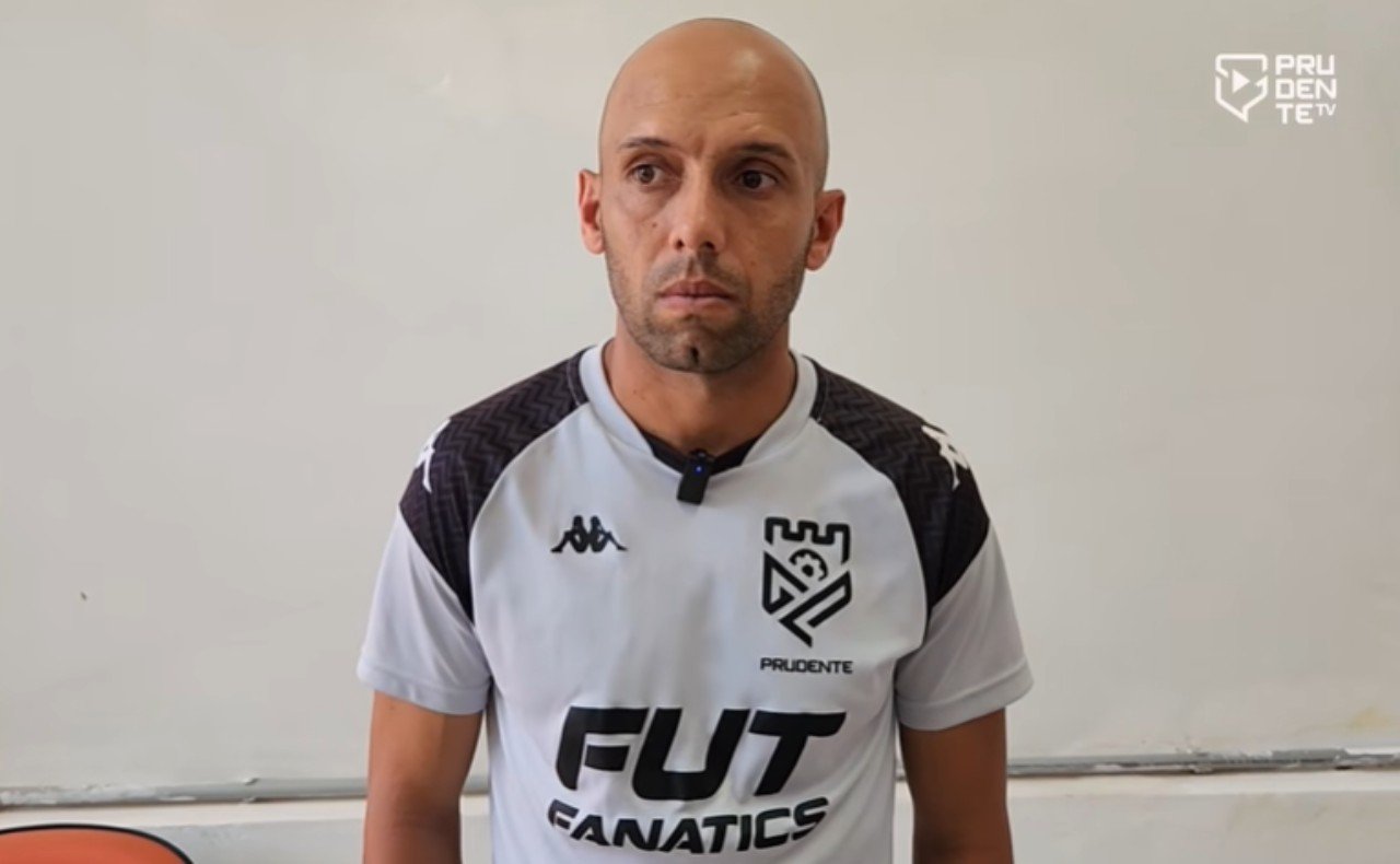 Epitácio vê Grêmio Prudente na briga por classificação mesmo após goleada: “Não jogaremos a toalha”