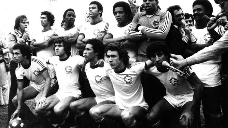 “Uma história que jamais será esquecida”: Guarani celebra 48 anos do título brasileiro