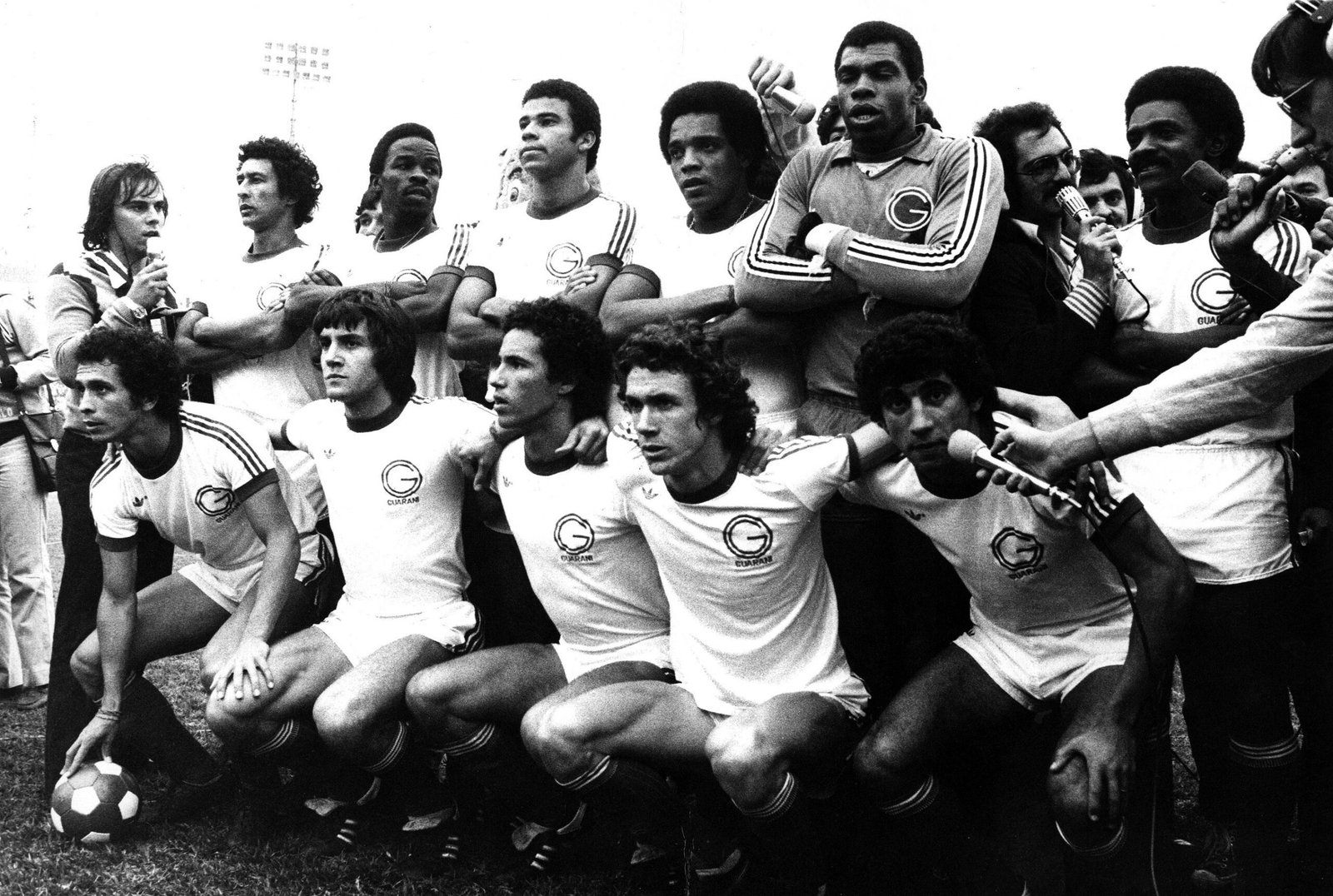 “Uma história que jamais será esquecida”: Guarani celebra 48 anos do título brasileiro