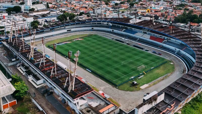 CSA x Uberlândia: onde assistir ao vivo, horário e escalações