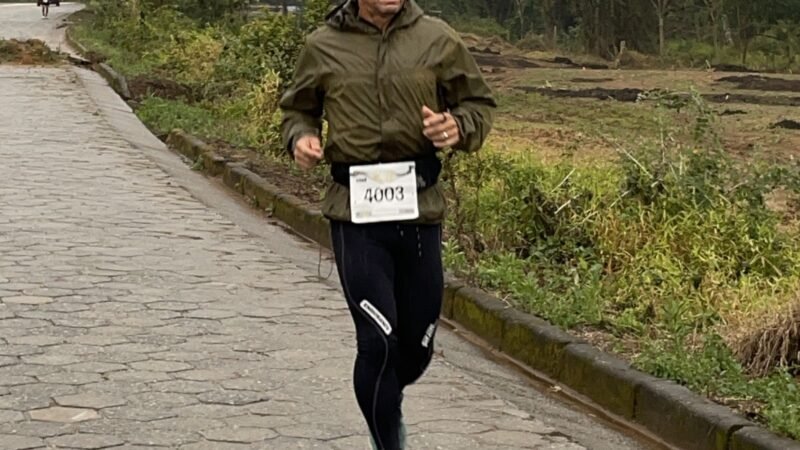 Ultramaratonista de 59 anos mapeia rota para correr 7.200 km pelo Brasil