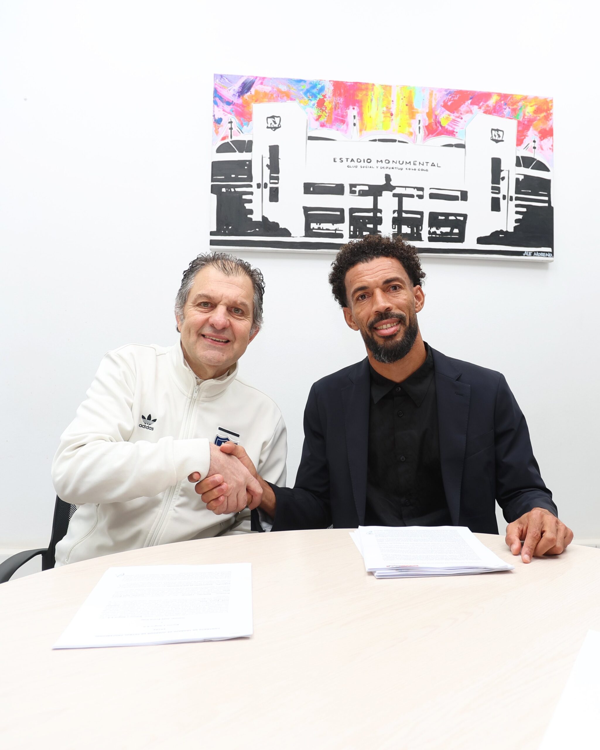 Vozinha assina contrato de seis meses com Colo-Colo, do Chile