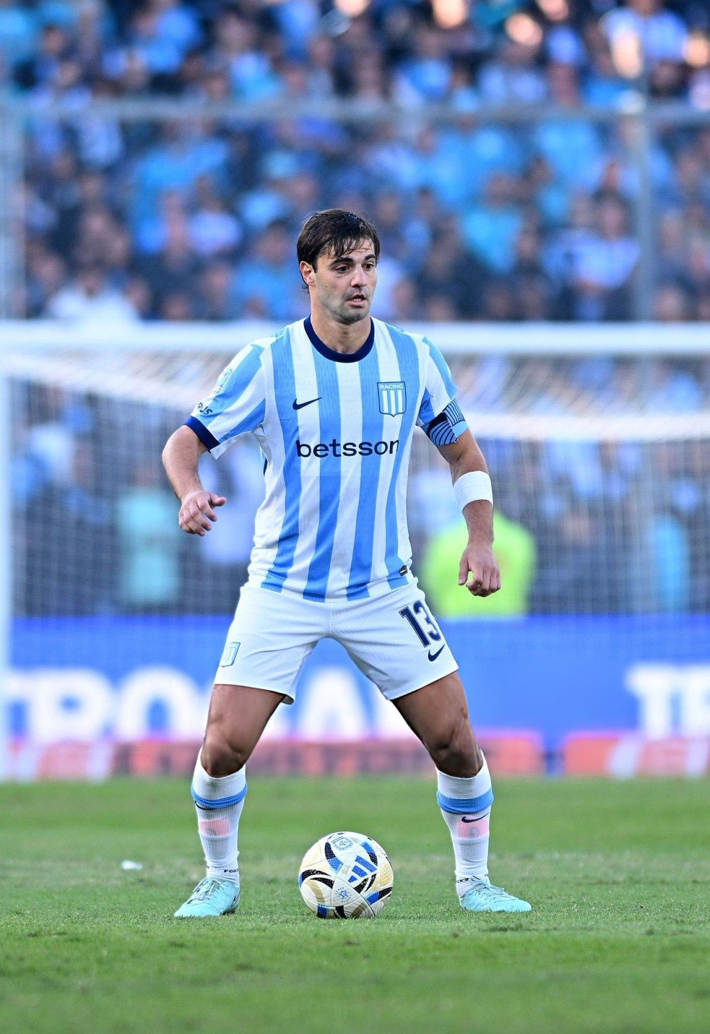 Perto de reforçar o Vasco, Santiago Sosa é cortado de jogo do Racing