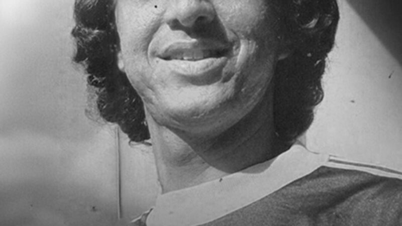 Morre Douglas Franklin, que fez dupla com Pelé no Santos e foi ídolo no Bahia
