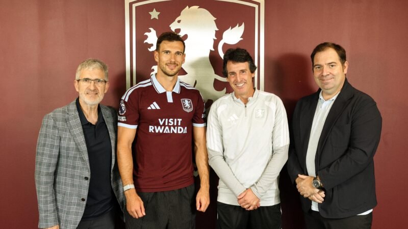 Aston Villa anuncia meia da seleção da Alemanha na Copa com custo zero