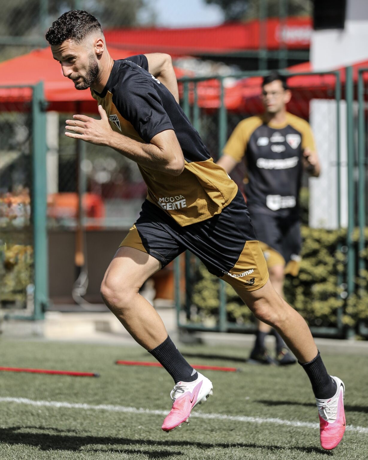 Livre de transfer ban, São Paulo conta com dupla de reforços para jogo contra o Grêmio