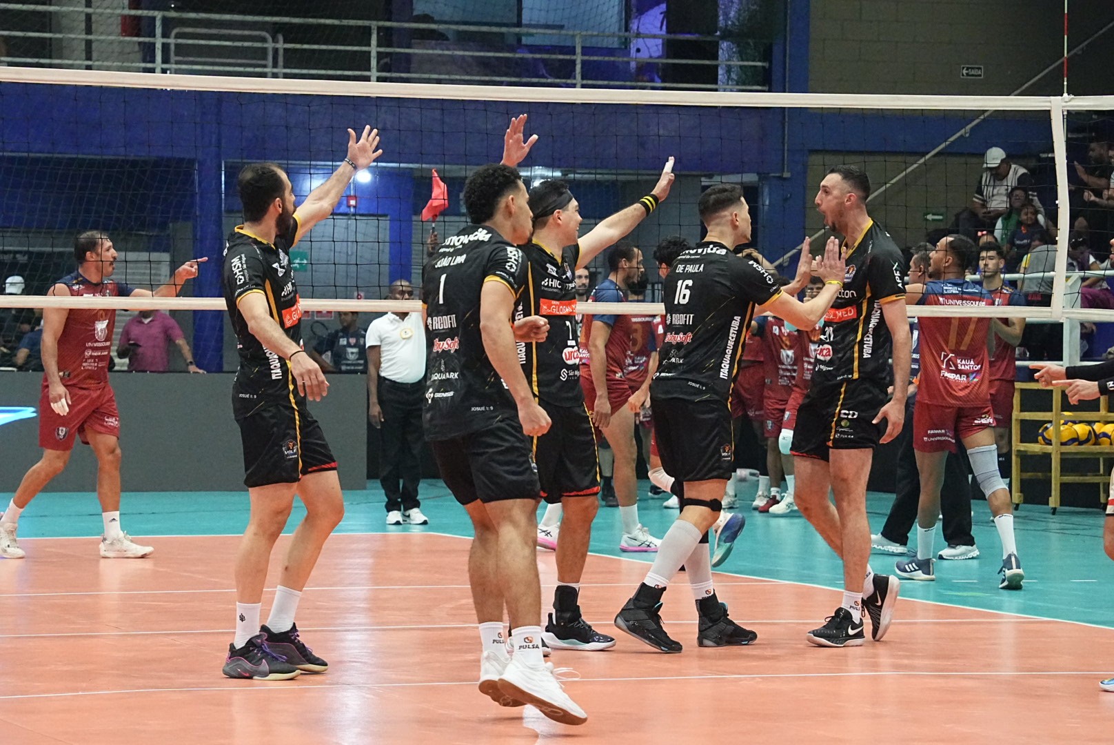 Itaquá vence Lençóis e avança como segundo melhor na etapa Sudeste da Superliga Masculina C