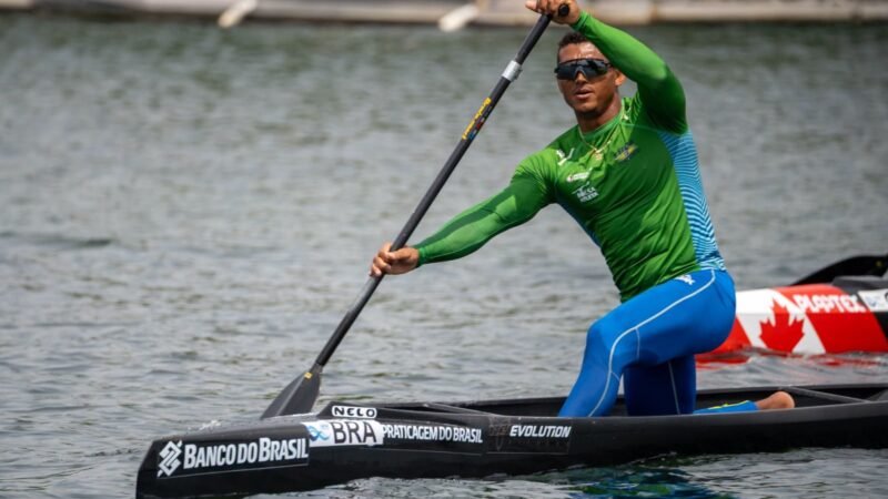 Isaquias Queiroz lidera baterias e avança à semifinal dos 1000m e 500m no Mundial de Canoagem
