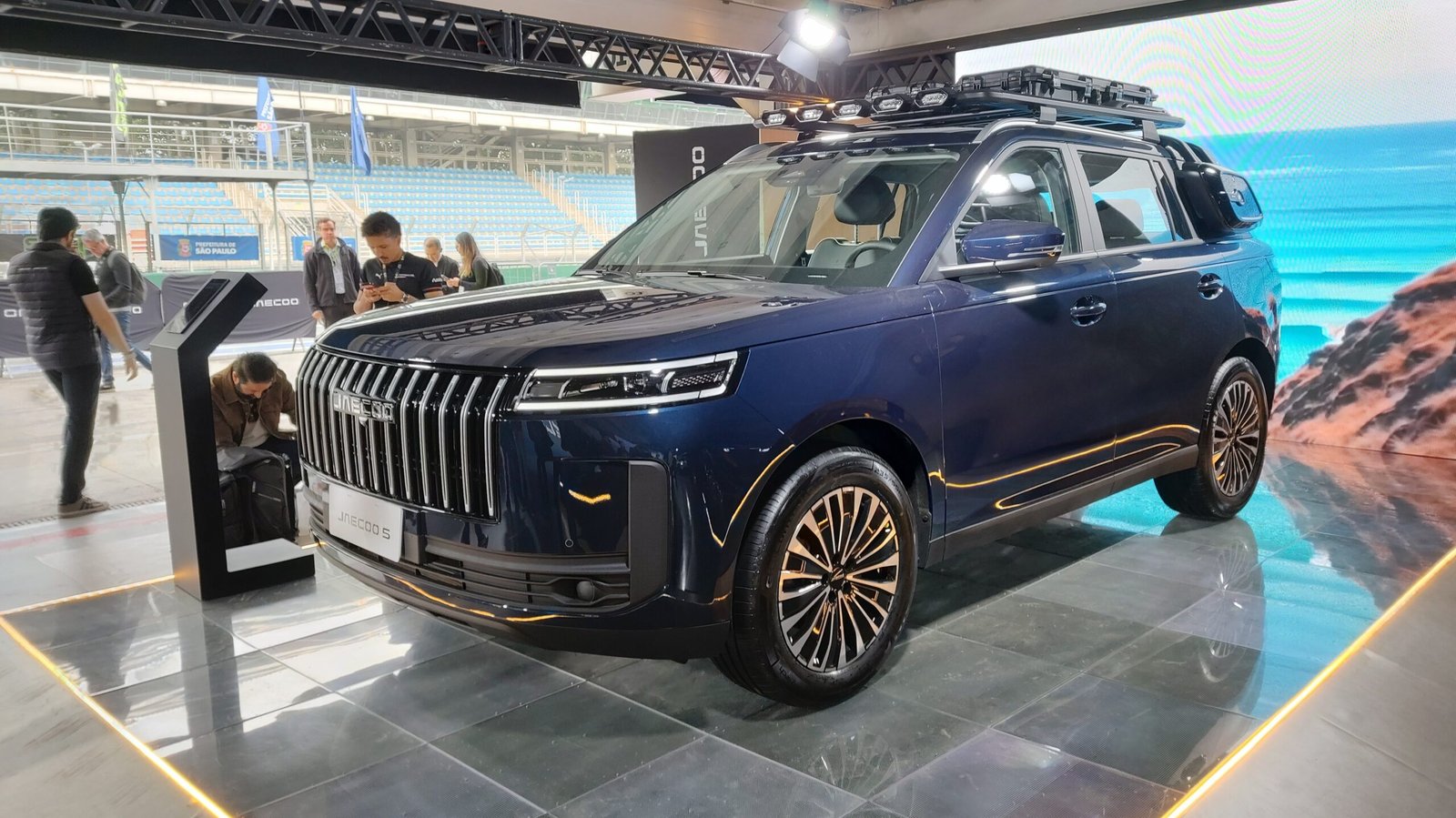 Jaecoo 5 chega em setembro como SUV compacto mais potente do Brasil para encarar Honda HR-V