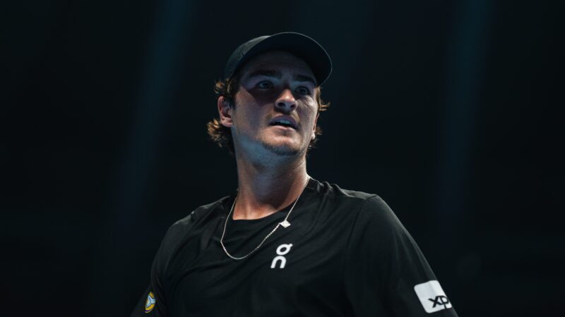 João Fonseca enfrenta Tsitsipas na estreia do Masters 1000 de Montreal