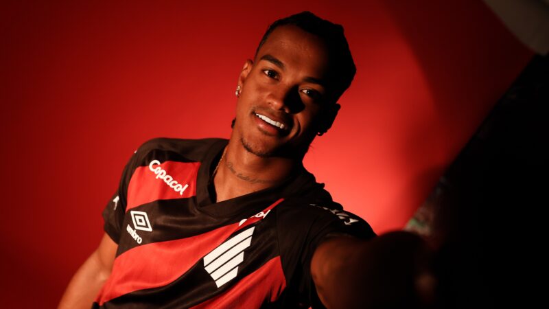 Kerwin Vargas é a terceira contratação mais cara da história do Athletico; veja top-10