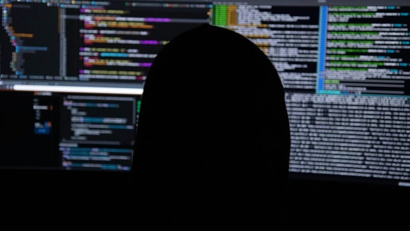 Grupo de hackers diz ter roubado dados de quase 50 empresas, incluindo Philips e Shell
