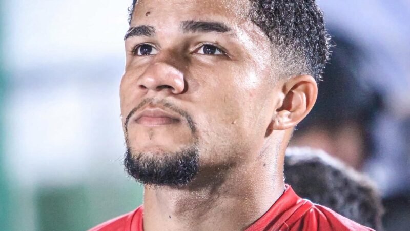 4 de Julho anuncia meia Danilo Nazaré, ex-Iguatu, e lateral ex-Oeirense para o Piauiense Série B