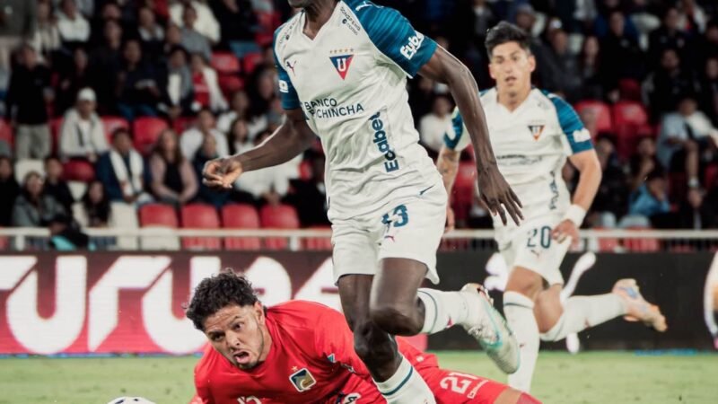Instabilidade e troca de comando: saiba o que mudou na LDU antes de reencontro com o Mirassol na Libertadores