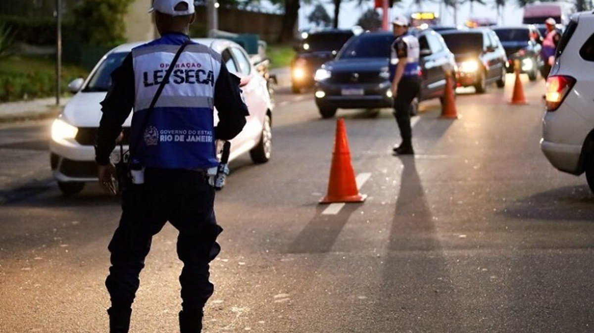 Lei Seca: Brasil já tem teste para flagrar motorista que usou drogas; veja substâncias detectadas