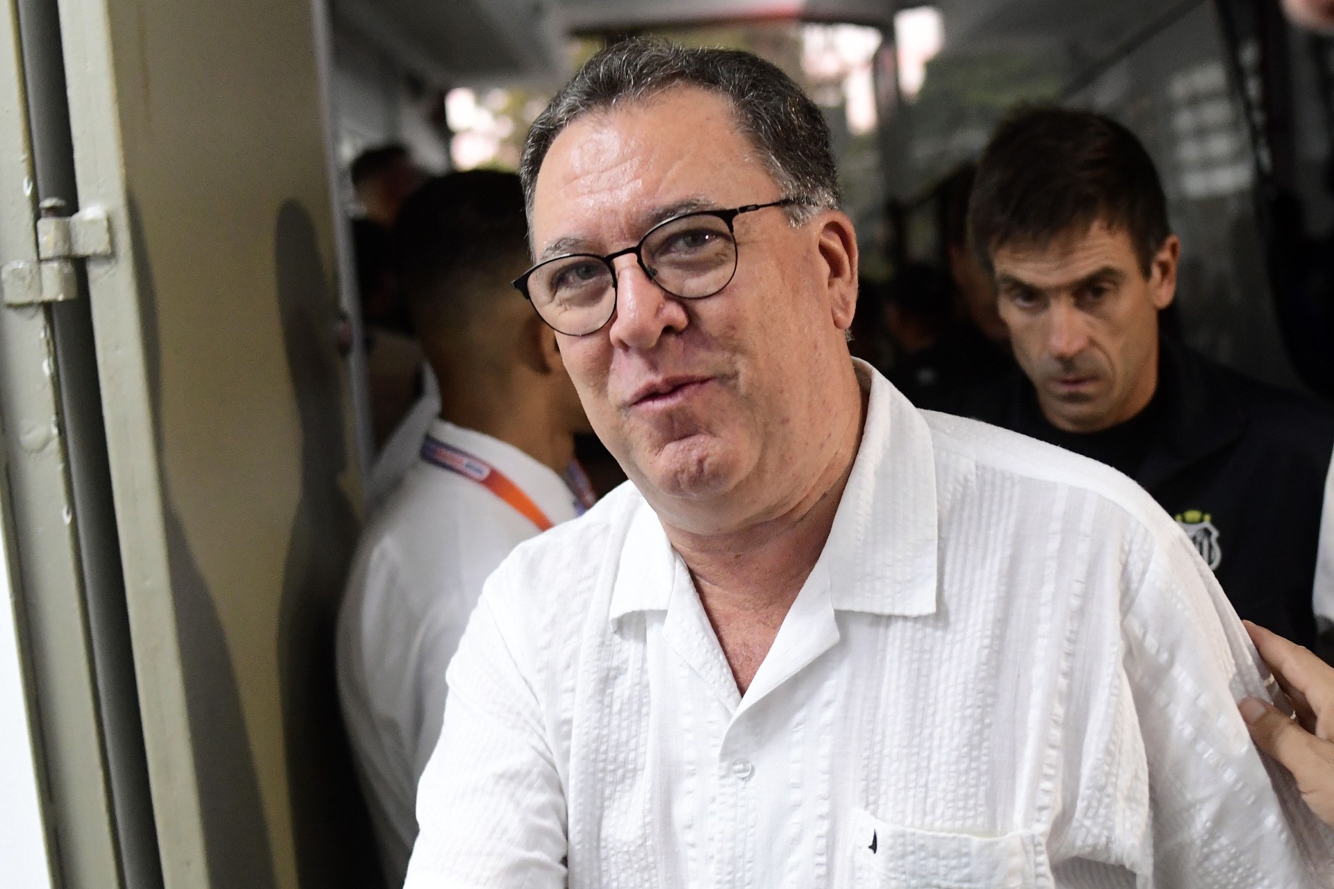 Santos aguarda proposta vinculante de grupo dos EUA para avançar em venda da SAF