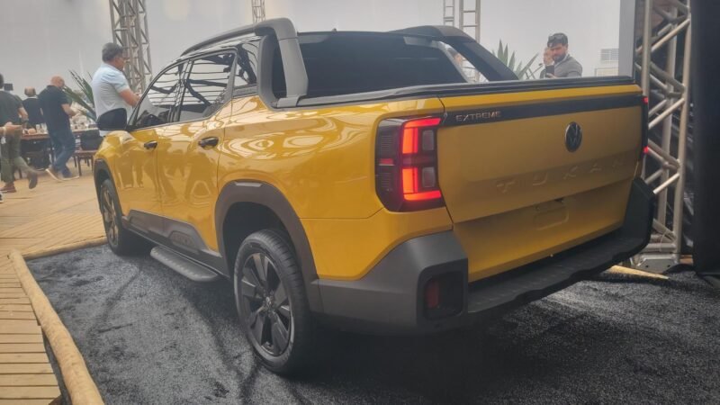 Volkswagen apresenta Tukan; picape eletrificada que vai encarar Fiat Toro