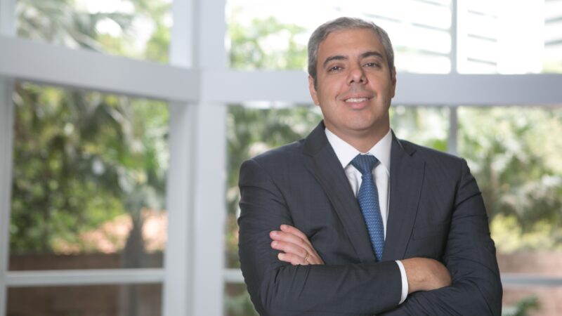 Presidente do Itaú vê calotes em alta enquanto taxas seguirem elevadas: ‘Não há quem defenda juros nesse patamar’