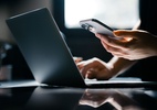 Clientes da Arezzo relatam tentativa de golpe online; marca nega vazamento