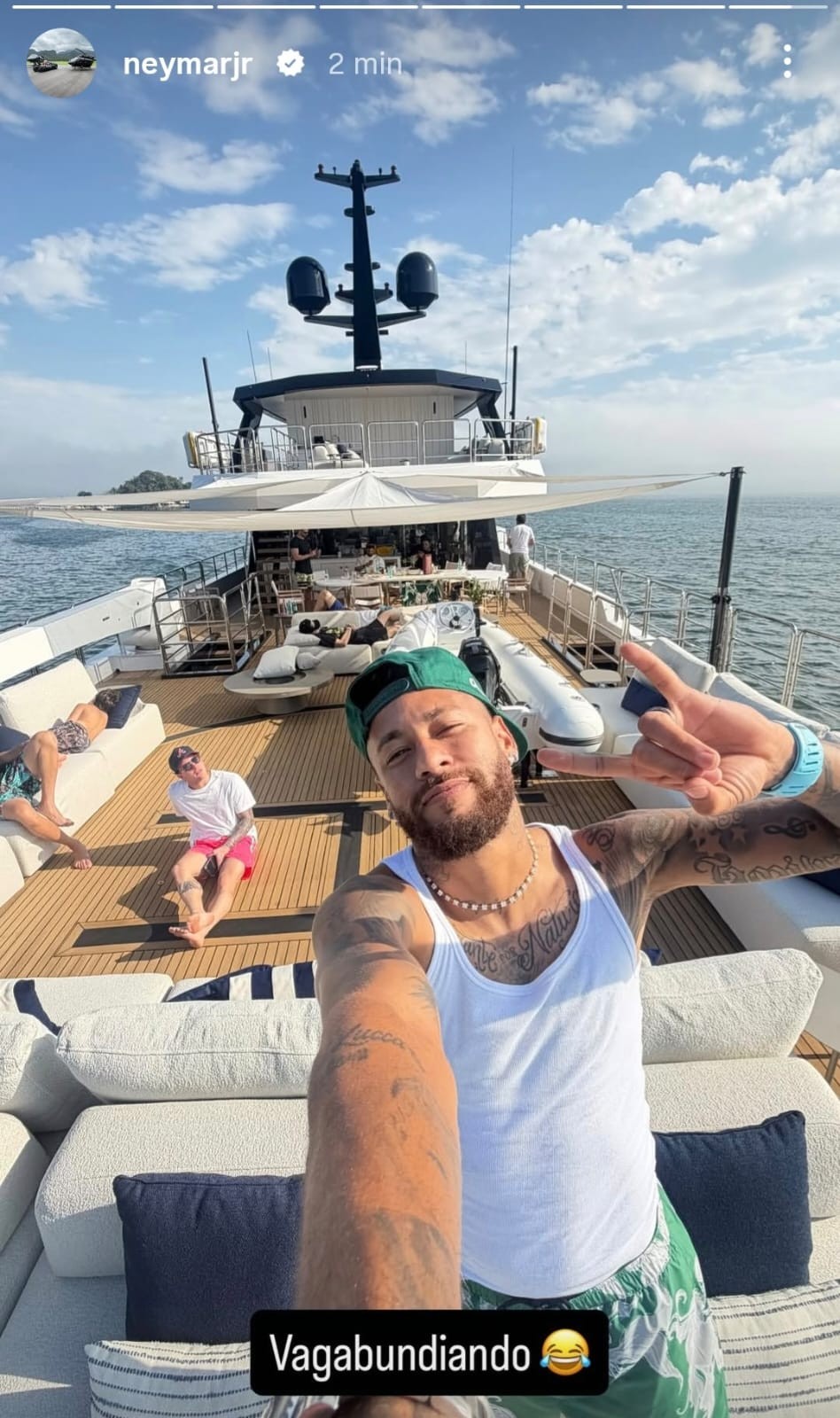Neymar responde ofensa de presidente do Remo com foto em iate: “Vagabundeando”