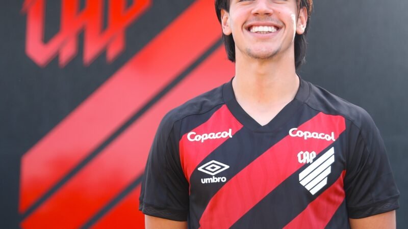 Athletico anuncia contratação de promessa uruguaia para o time sub-20; veja os valores
