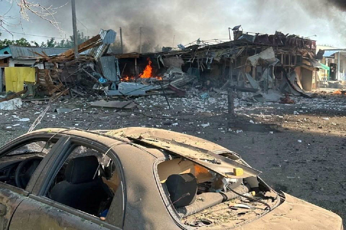 Bombardeio russo mata ao menos 10 pessoas na Ucrânia; Moscou relata ataques com mais de 600 drones