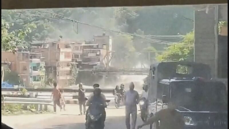 VÍDEO mostra desespero de passageiros de ônibus durante avalanche no Nepal