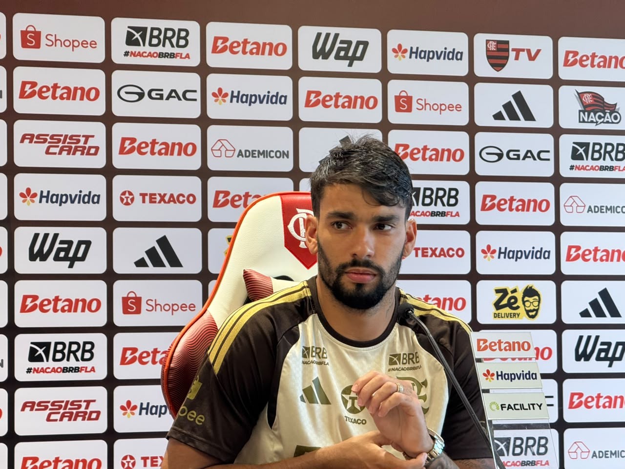 Paquetá afirma estar recuperado de lesão e comenta decisão de abrir mão de férias: “Pelo bem do Flamengo”
