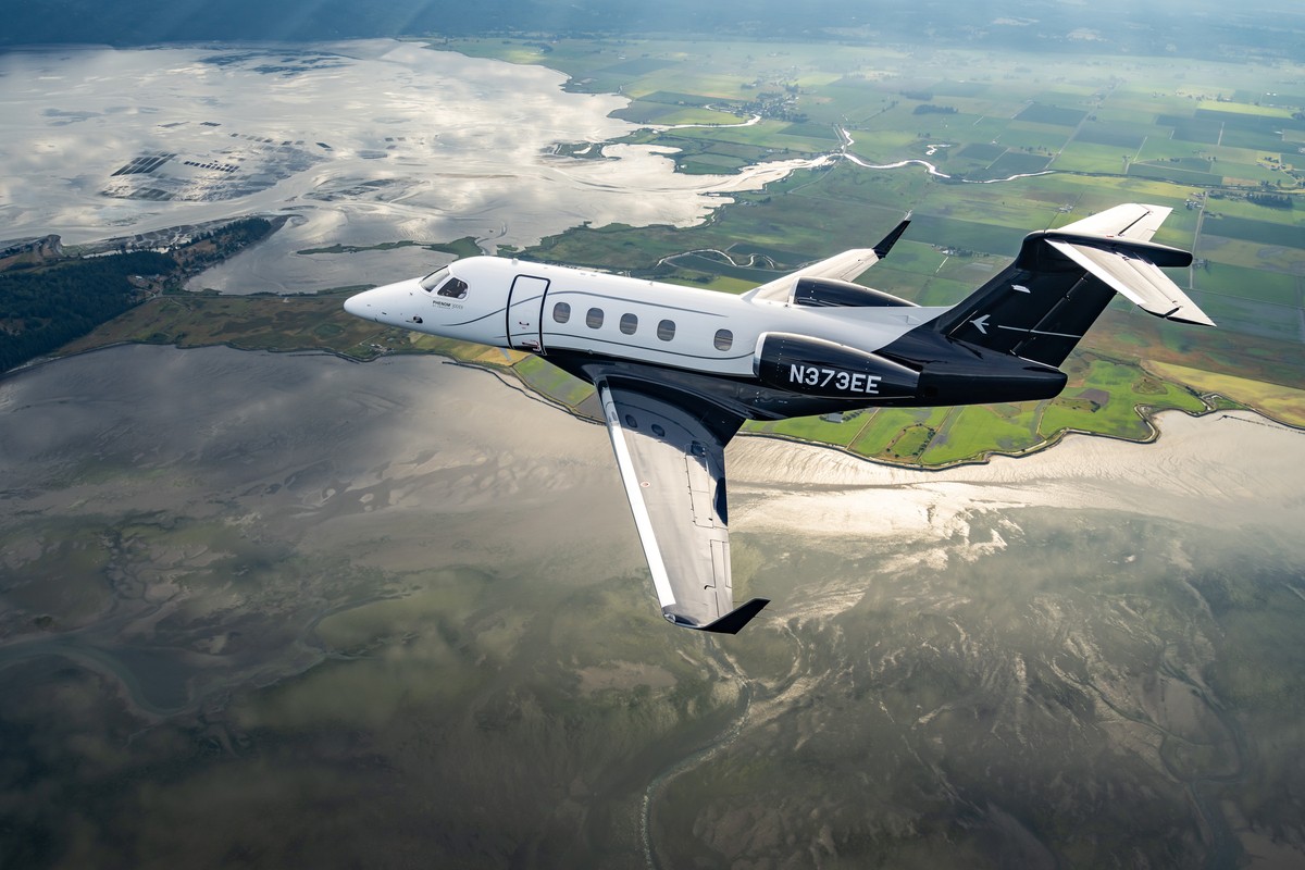 Embraer vive ‘oportunidade rara’ para desafiar Airbus e Boeing, diz The Economist