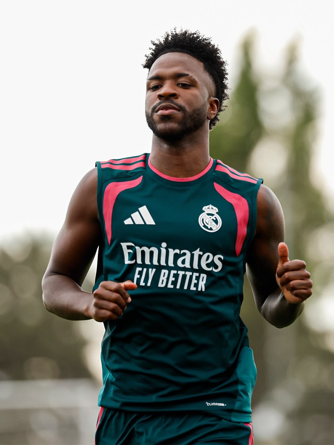 Vini Jr. aceita proposta e acerta renovação com o Real Madrid