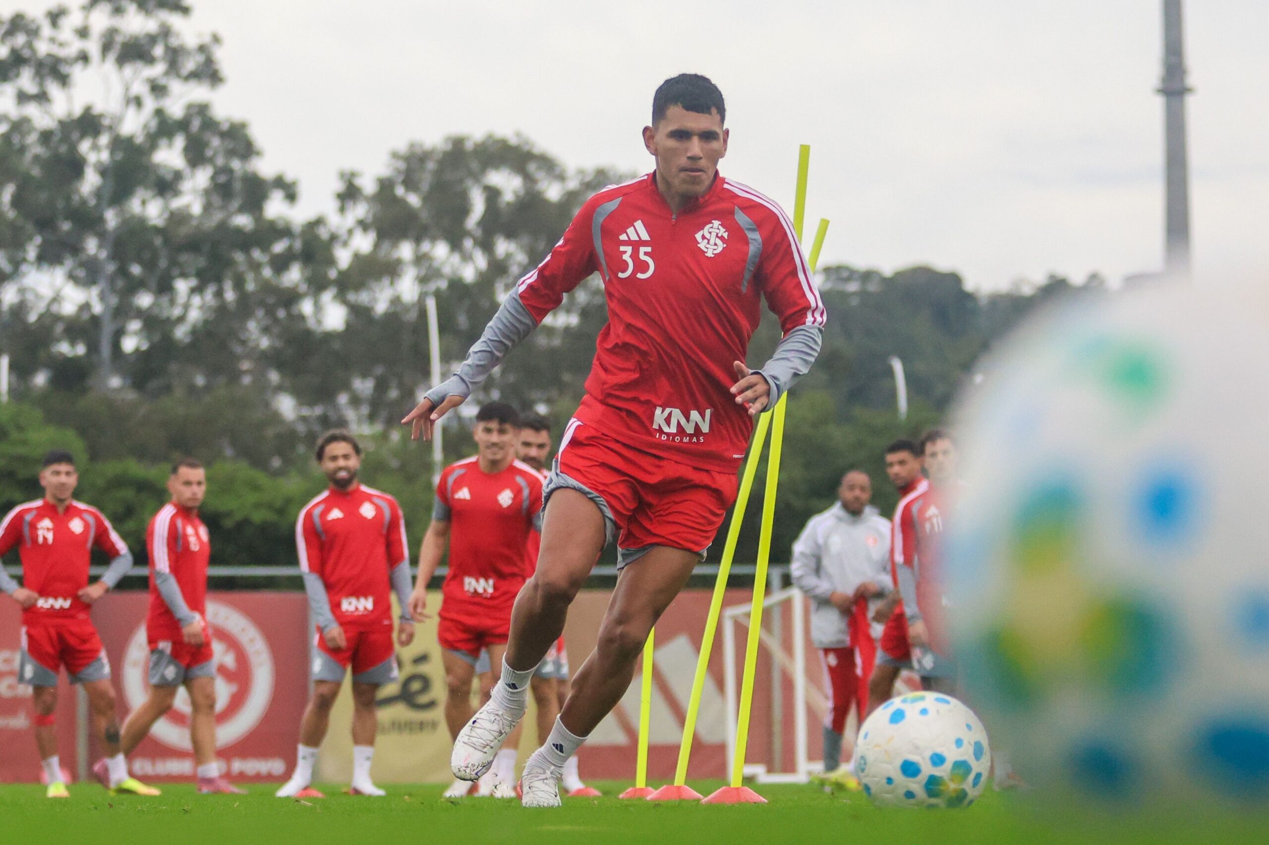 Resultado de exame médico de Aguirre trava acerto entre Inter e Rosario Central