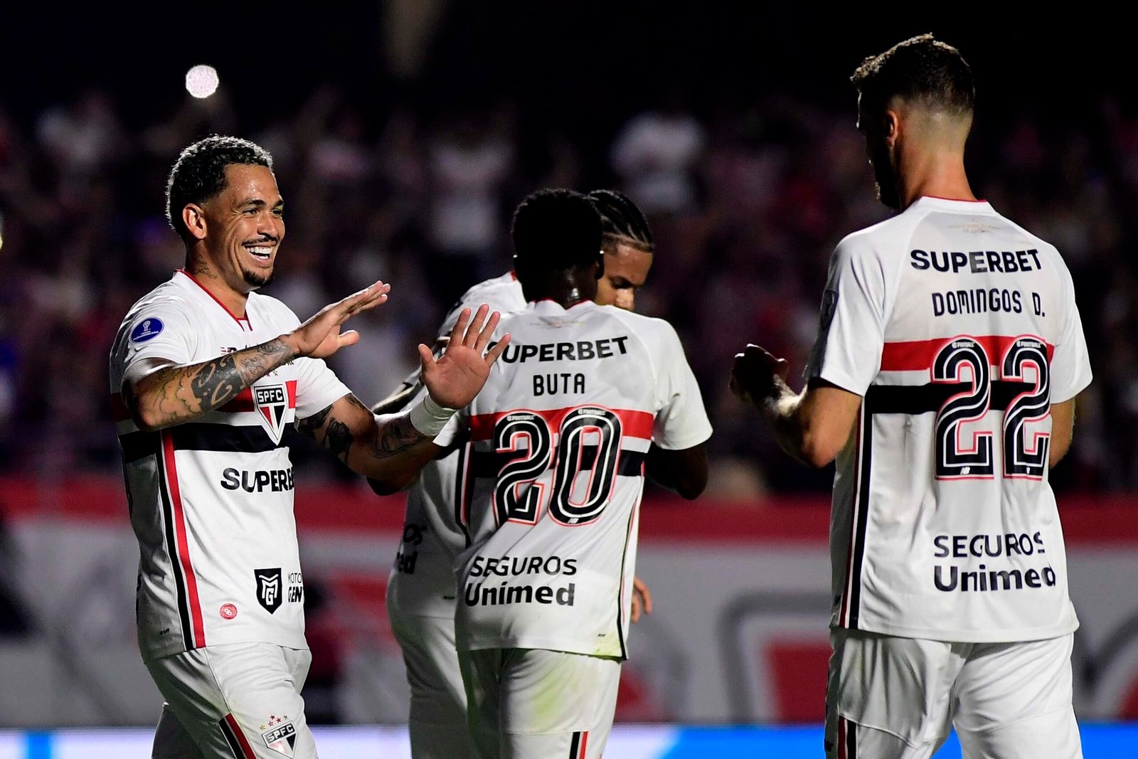 Atuações do São Paulo: Luciano, Calleri e Sabino decidem a classificação; dê suas notas