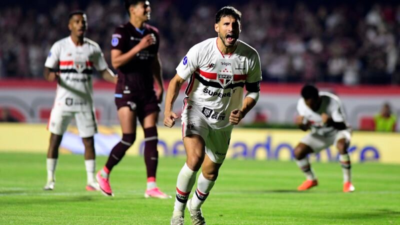 São Paulo 3 x 1 Bolívar: assista aos melhores momentos