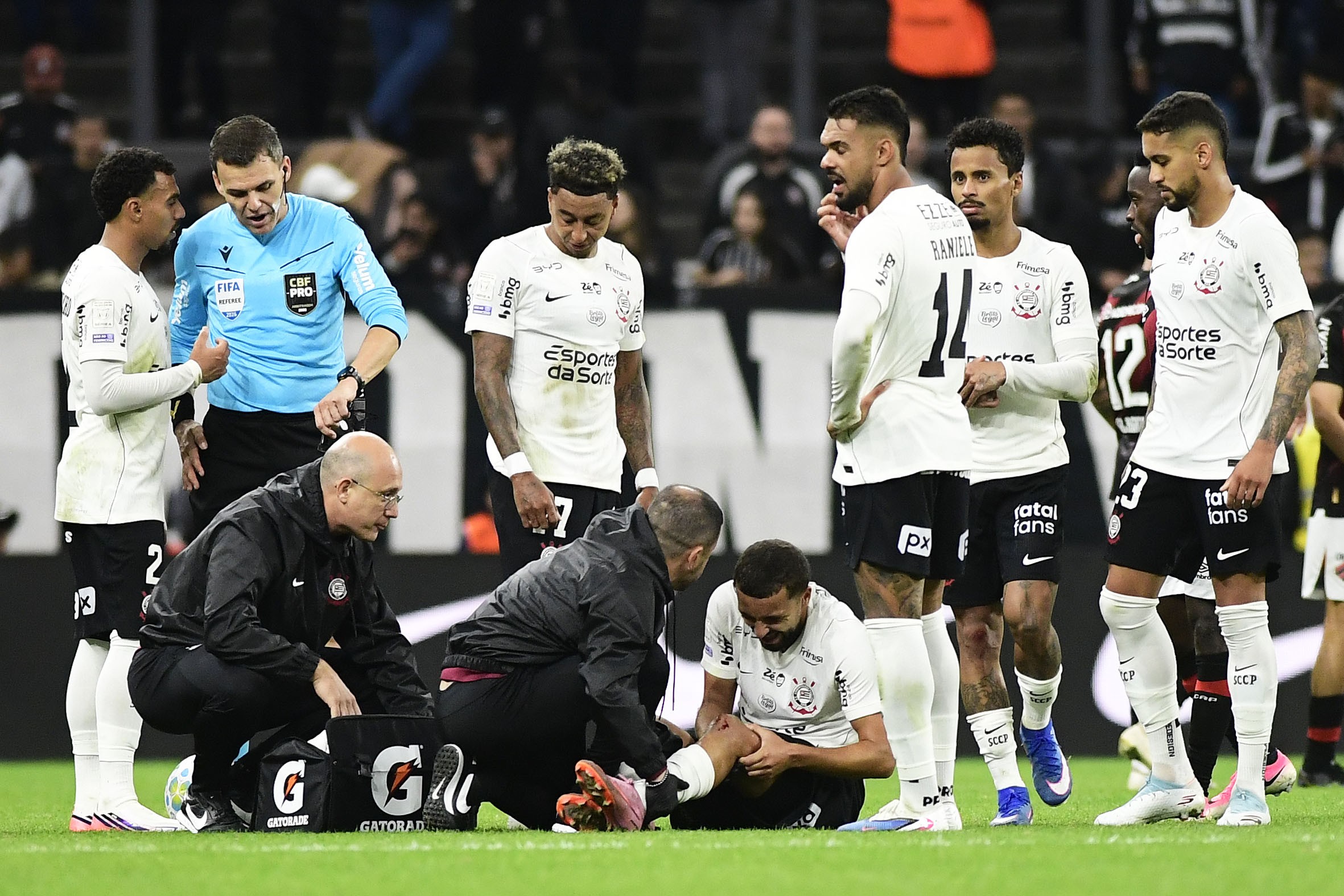 Lesionado, Zakaria Labyad publica texto prometendo voltar “mais forte e melhor” ao Corinthians