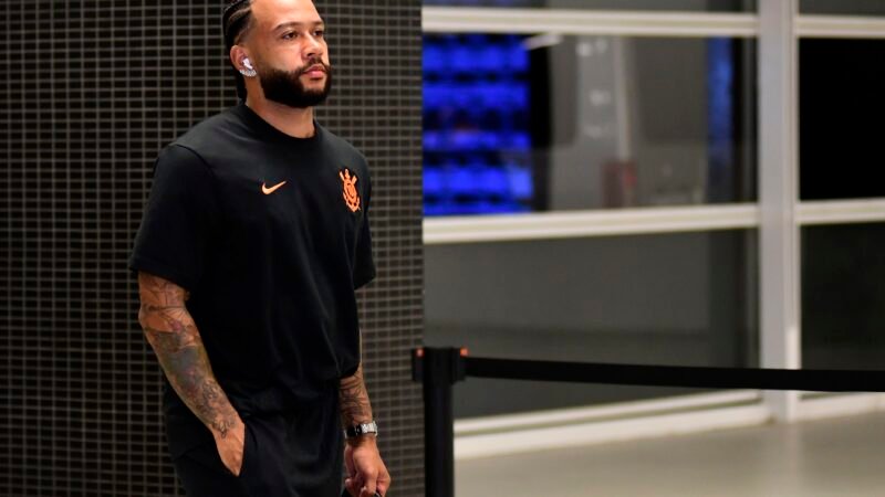 Órgão do Conselho do Corinthians dá aval à renovação com Memphis
