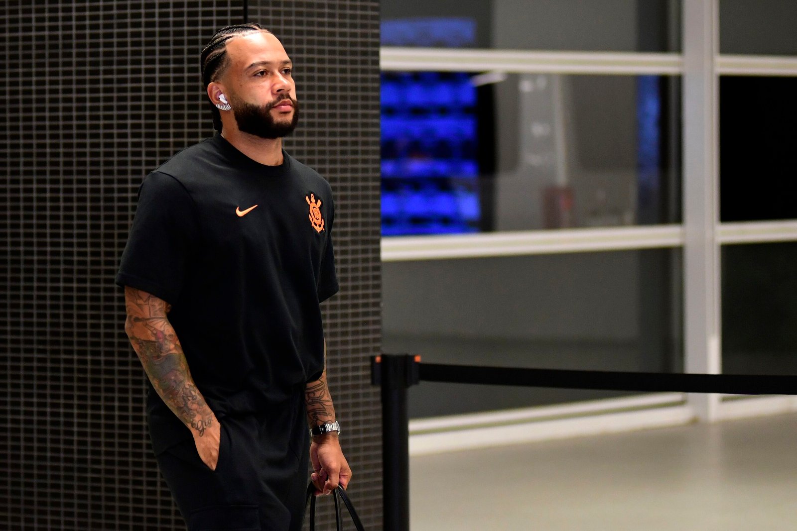 Órgão do Conselho do Corinthians dá aval à renovação com Memphis