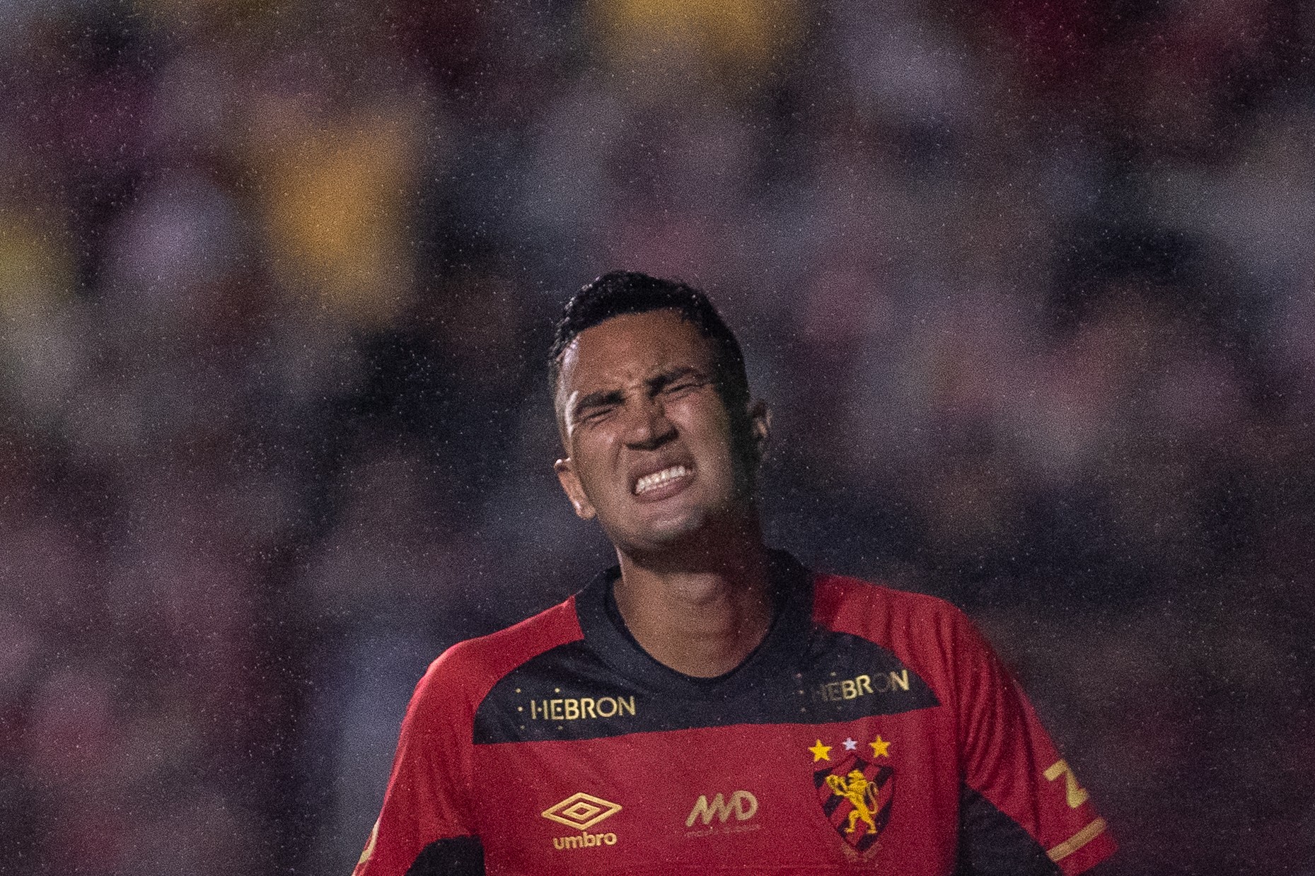 Sport atrasa pagamento de acordo com o volante Christian Rivera